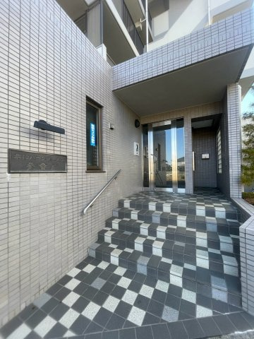 北柏パークホームズ参番館のエントランス|ゆとりのあるロビーです