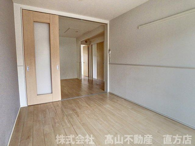 北九州市八幡西区木屋瀬２丁目のアパートの洋室