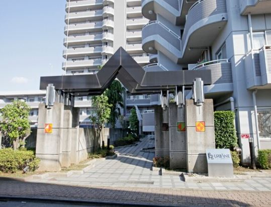 【中古マンション】アーベイン川越南大塚キッズプレースのエントランス