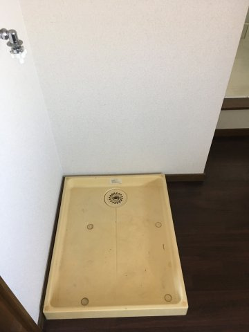 コーポマーシュのその他|室内洗濯機置き場