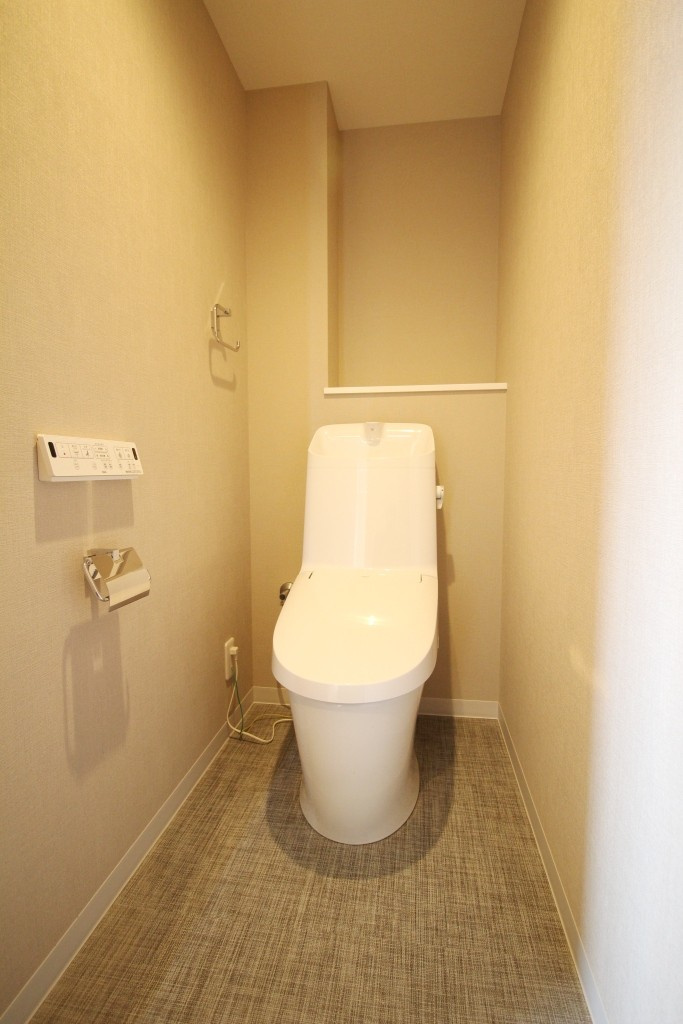 メゾンヴェール柏木のトイレ|メゾンヴェール柏木：ウォシュレット機能付きトイレです！