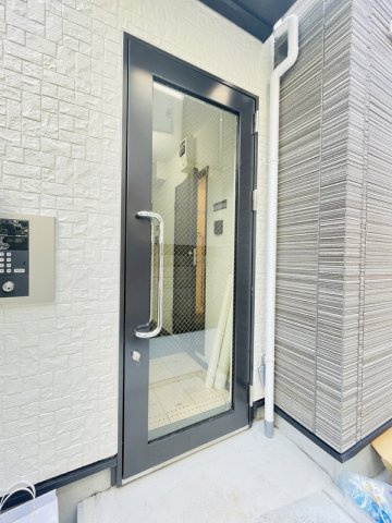 グリップ東大泉のエントランス