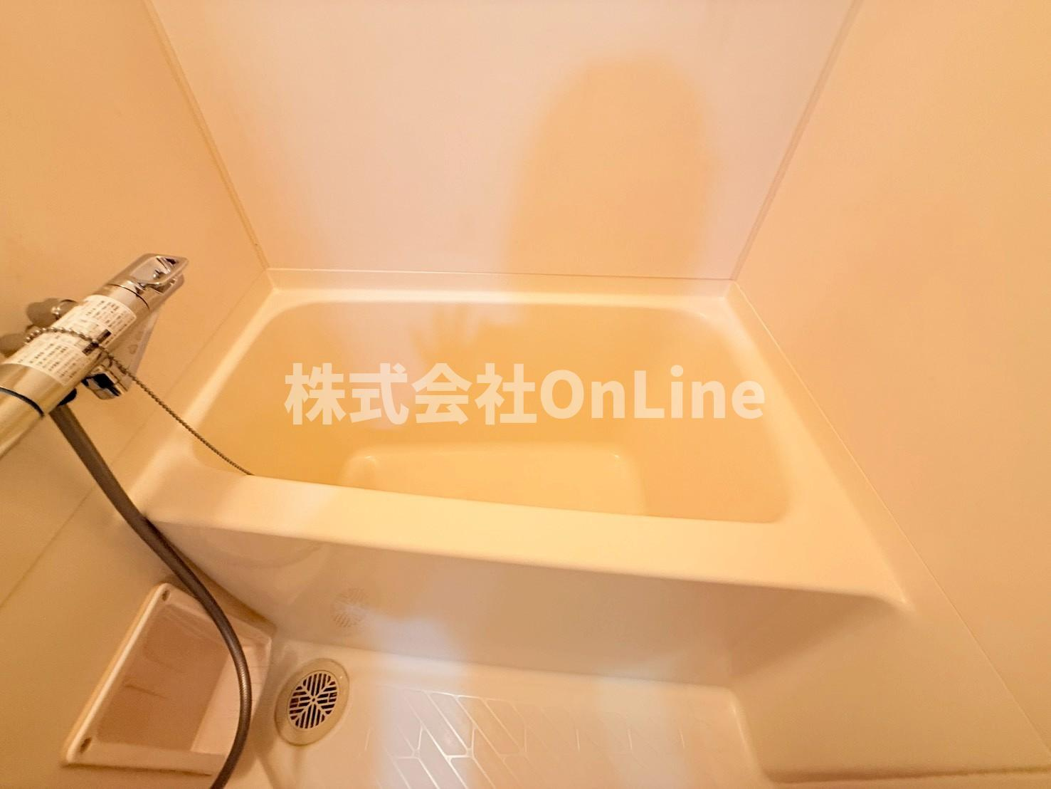 八尾市中田２丁目の賃貸マンションの浴室