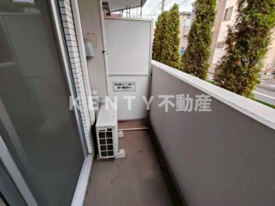 【バルコニー】 | ＸＥＢＥＣ京急蒲田 | お洗濯にも便利なバルコニー付き