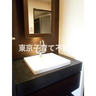 パークキューブ春日安藤坂の洗面所