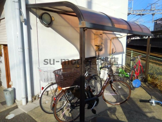 ア・ラ・モードの駐車場