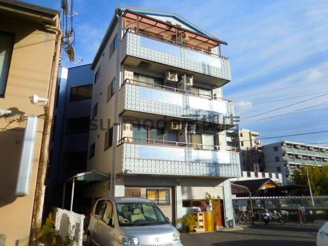 ア・ラ・モードの外観
