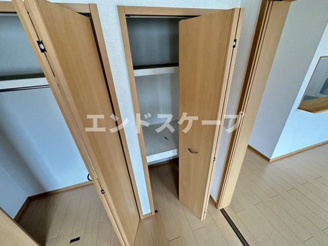 ハント・ポント　Ｃの収納|高崎、前橋のお部屋探しはエンドスケープまで！お客様の理想お聞かせ下さい♪