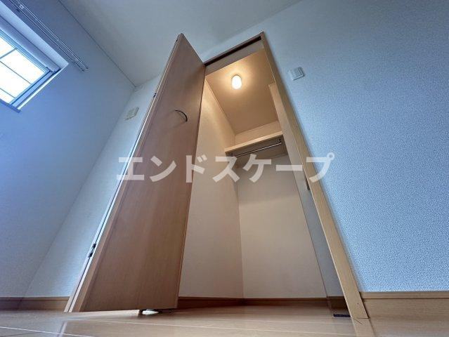 ハント・ポント　Ｃの収納|高崎、前橋のお部屋探しはエンドスケープまで！お客様の理想お聞かせ下さい♪