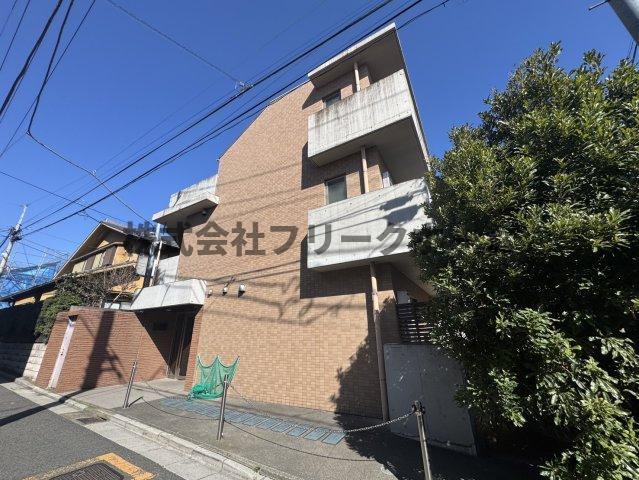 世田谷区代田２丁目の賃貸マンションの外観