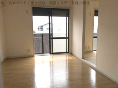 【居間・リビング】 | プレドール深井B | ※反転タイプのお部屋の写真
