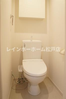 仲介手数料（賃料の1.10ヵ月）の50％OFF対象物件！のトイレ|コンパクトで使いやすいトイレです