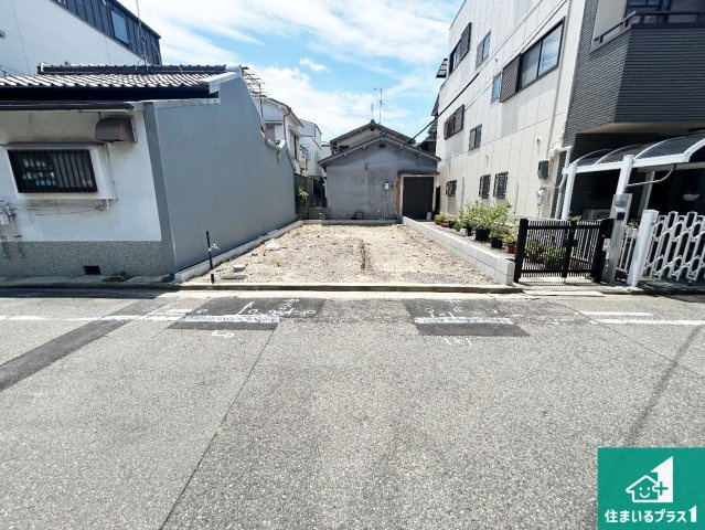 堺市堺区六条通　新築一戸建ての外観|周辺は落ち着いた街並みの住宅地！子育てがしやすい住環境です！まだ未完成ですが、現地でしかわからない事もございます。是非一度ご覧ください。