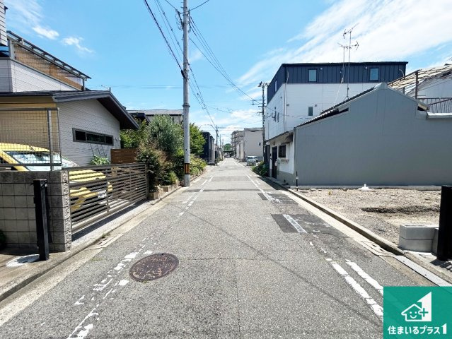 堺市堺区六条通　新築一戸建ての前面道路含む現地写真|現在建築中！落ち着いた街並みで新生活を始めることが出来そう！周辺の物件も併せてご紹介させて頂きます！