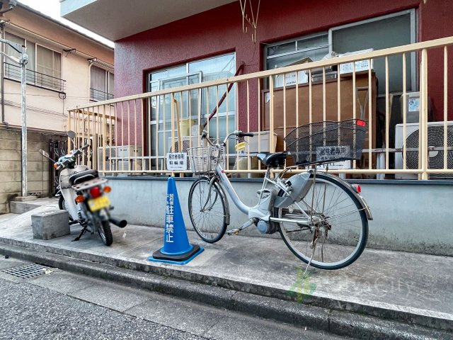 早稲田ガーデンハイツの駐輪場|駐輪場
