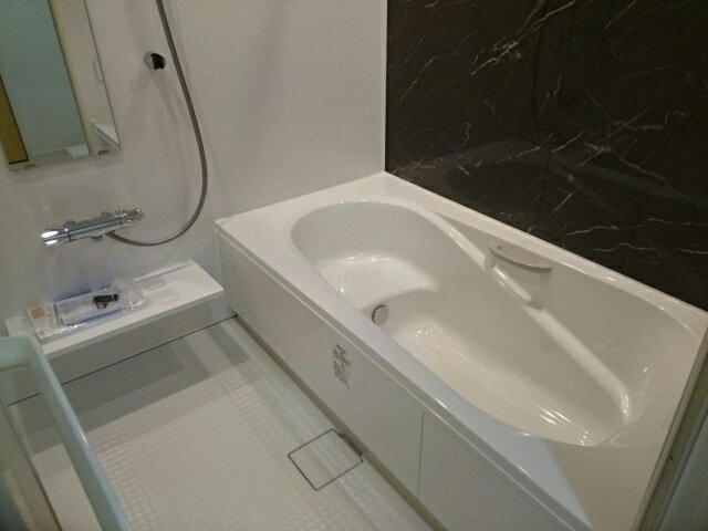 クレメント津志田Ａの浴室