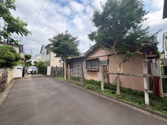 川越市新宿町2丁目　建築条件なし売地　東武東上線『川越駅』徒歩10分　【仙波小学区】の前面道路含む現地写真