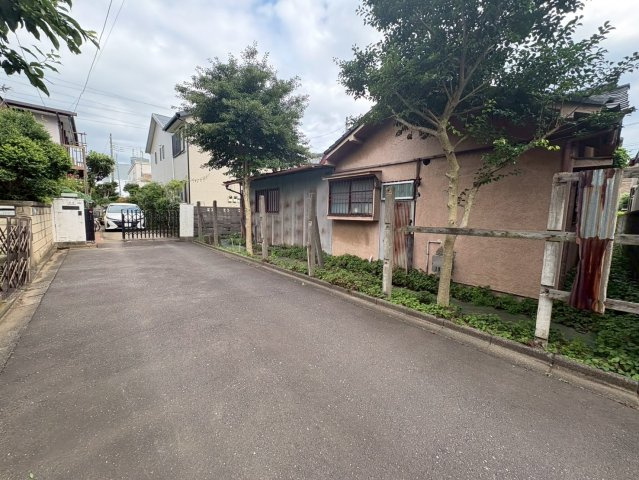川越市新宿町2丁目　建築条件なし売地　東武東上線『川越駅』徒歩10分　【仙波小学区】の前面道路含む現地写真