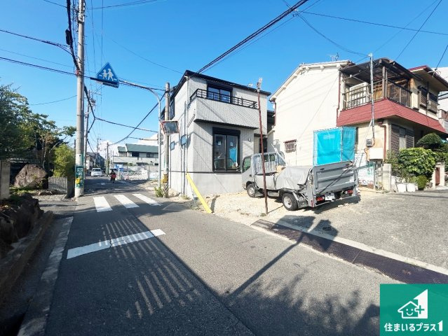 堺市東区日置荘西町　第1期　新築一戸建ての前面道路含む現地写真|現在建築中！落ち着いた街並みで新生活を始めることが出来そう！周辺の物件も併せてご紹介させて頂きます！