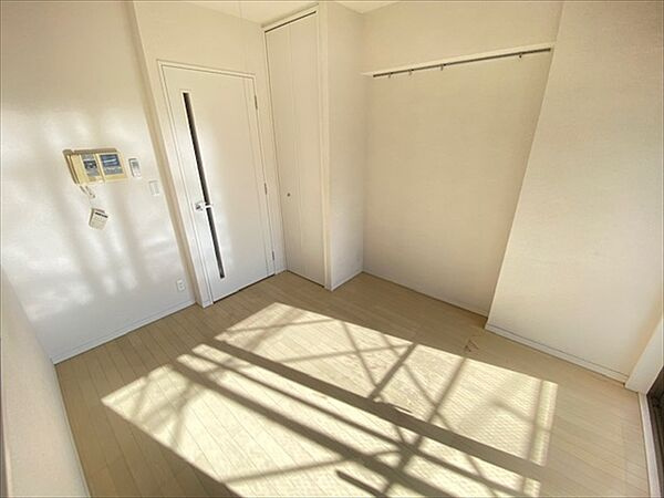 クレアシオン門前仲町の洋室
