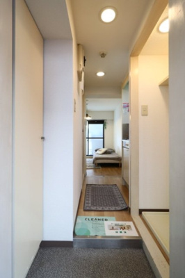 【玄関】 | スカイコート蒲田第5 | 家具小物はイメージです