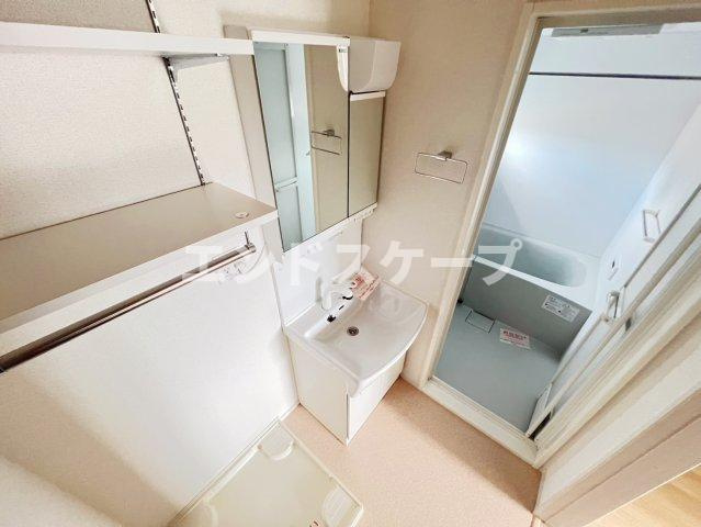 ライフシティ　グランエールの洗面所|高崎、前橋のお部屋探しはエンドスケープまで！お客様の理想お聞かせ下さい♪