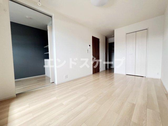 ライフシティ　グランエールの居間・リビング|高崎、前橋のお部屋探しはエンドスケープまで！お客様の理想お聞かせ下さい♪
