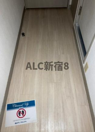 中野区鷺宮１丁目の賃貸マンションの玄関