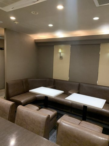 ライオンビル三宮館の内装