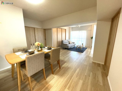 【居間・リビング】 | シャルマンコーポ明石３号棟