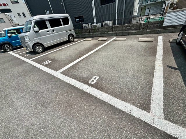 リッツハウスM&Rの駐車場
