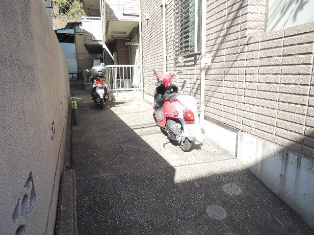 メゾンクレール船越のその他共用部分|敷地内駐輪場