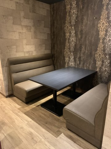 ライオンビル三宮館の内装