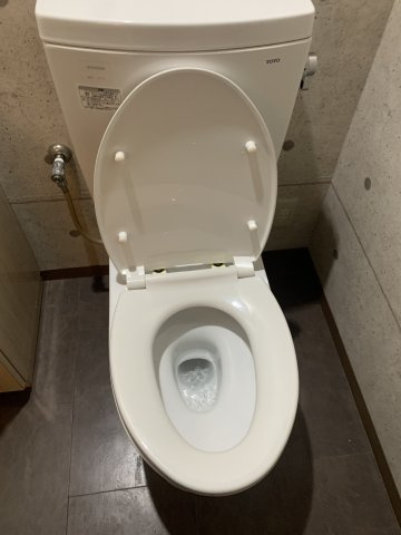 ライオンビル三宮館のトイレ