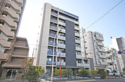 【外観】 | クオリタス浜田山 | 鉄筋コンクリート造のがっちりとした建物。