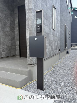 【設備】 | ワイウッドコート佐野市栃本町　第1期　 | シンプルなデザインが好印象のメールボックス☆