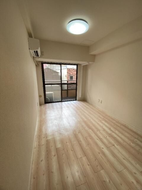 ライオンズマンション元町の居間・リビング