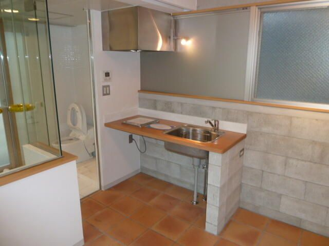 ＣＡＳＡ　ＲＡＦＦＩＮＡＴＡのキッチン