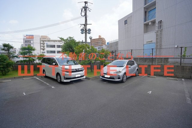アーサー六ツ門プレミアムタワー【キャッシュバック対象】の駐車場|駐車場です