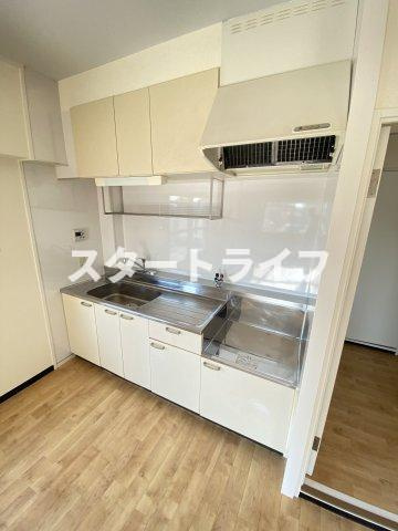 大阪市淀川区木川西１丁目の賃貸マンションのキッチン
