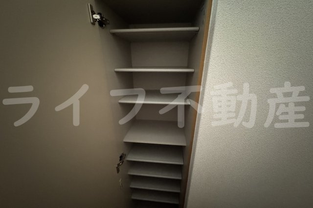 グレースヴィラの収納|ちょっとした収納スペースも充実しています