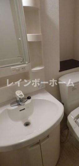 アクシーズグランデ高鼻町の独立洗面台