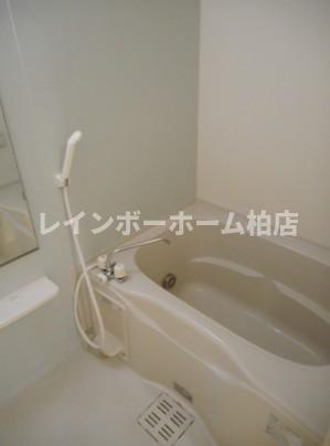 【仲介手数料：50％OFF】対象物件！の浴室|※別部屋反転タイプ写真。