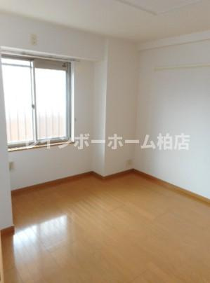 【仲介手数料：50％OFF】対象物件！の内装|※別部屋反転タイプ写真。