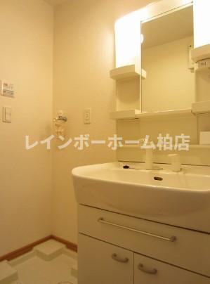 【仲介手数料：50％OFF】対象物件！の洗面所|※別部屋反転タイプ写真。