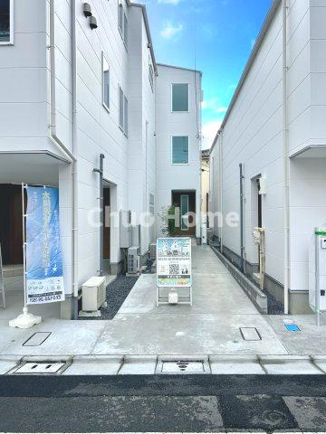 葛飾区西新小岩4丁目新築分譲住宅の駐車場|カースペース