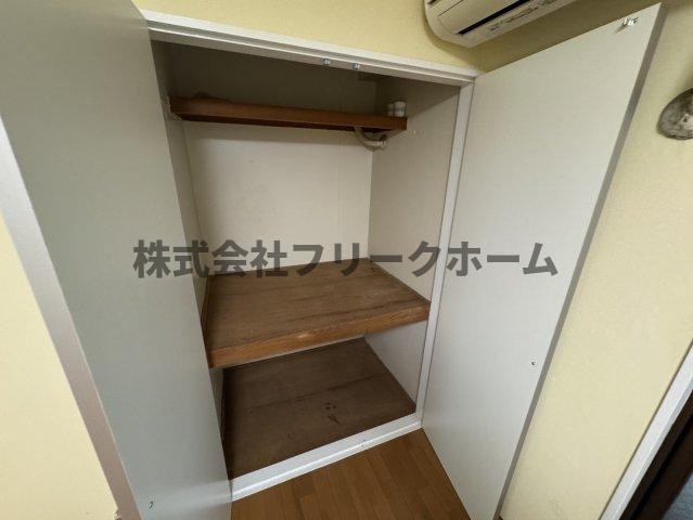 小金井市中町２丁目の賃貸マンションの収納