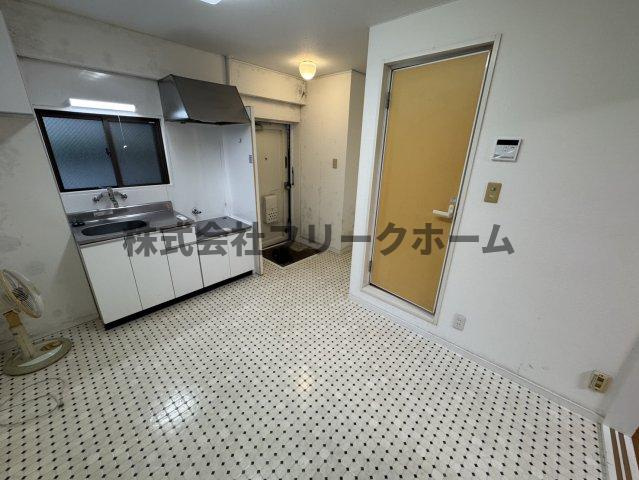 小金井市中町２丁目の賃貸マンションの居間・リビング