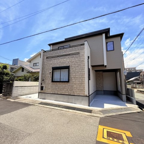 東鳴尾町2丁目の外観