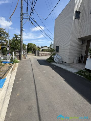 藤沢市羽鳥３丁目　新築戸建　全５棟D号棟の前面道路含む現地写真